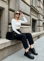 BLACK ESSENTIAL