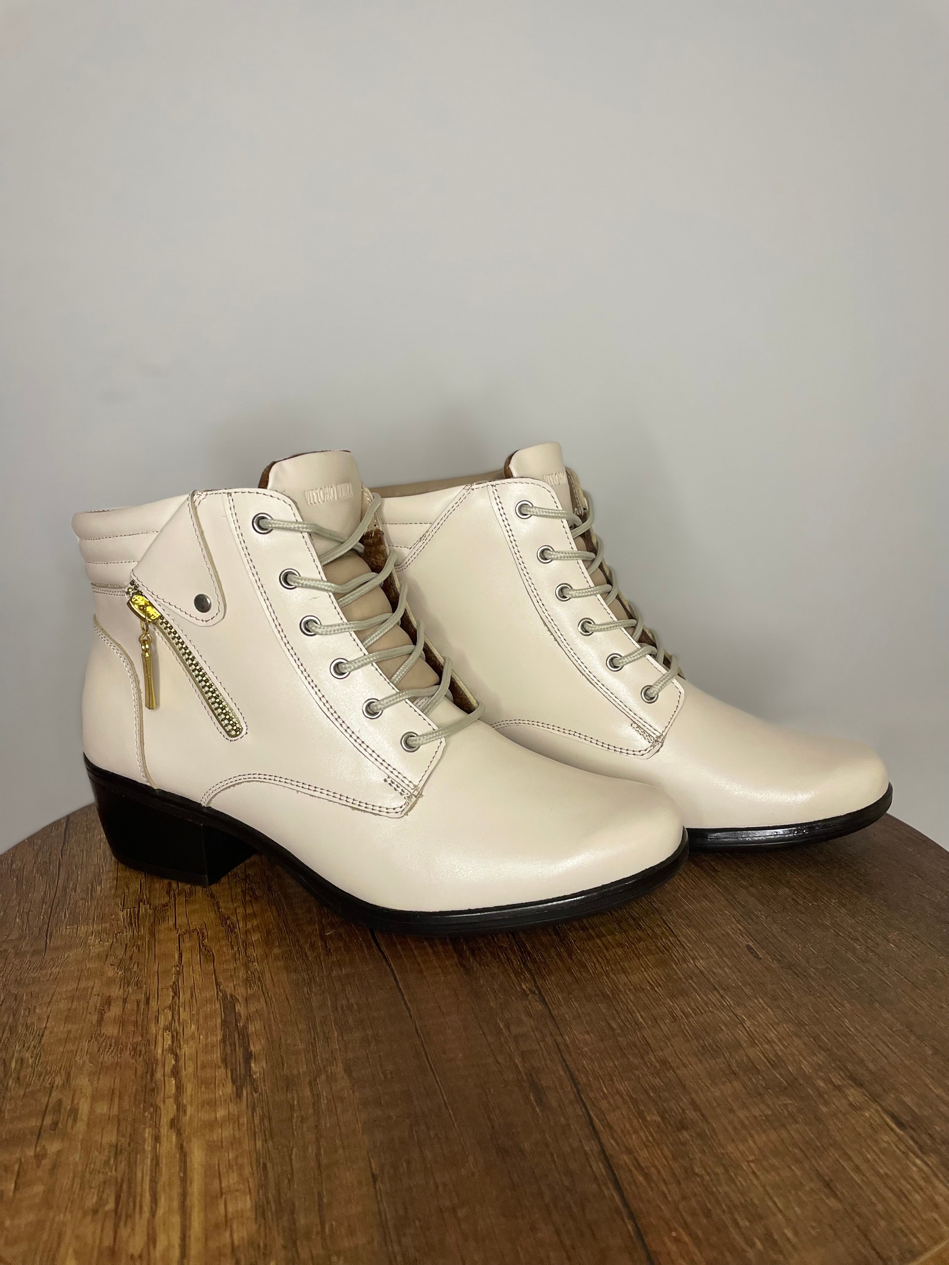 BOTIN IVORY COMFORT