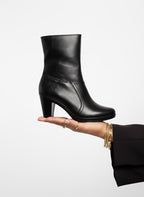 BOTIN BLACK PYRAMID